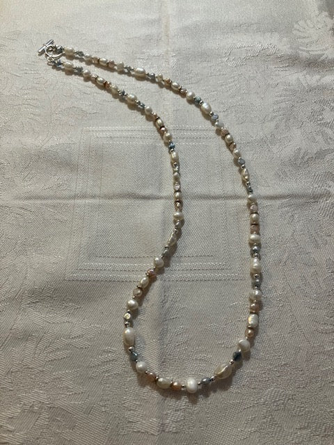 Freshwater pearl necklace